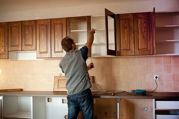 Kitchen install in progress